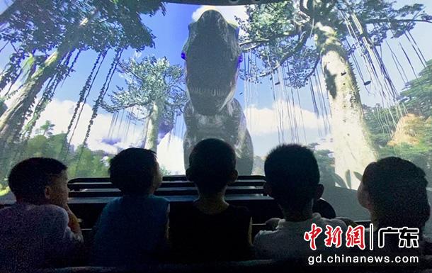 國際球幕數(shù)字藝術(shù)科普巡展廣州揭幕　主辦方供圖